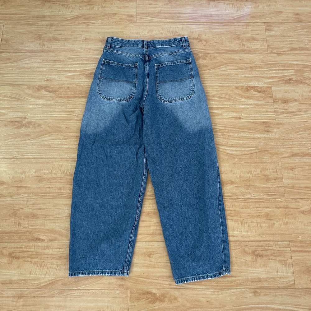 BERSHKA blue baggy jeans 30x30